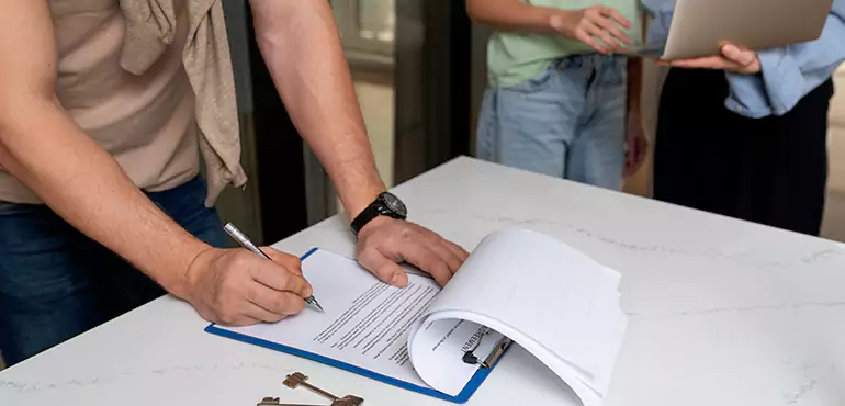 Advantages of Using Assignment of Contract in Real Estate in Indianapolis, IN