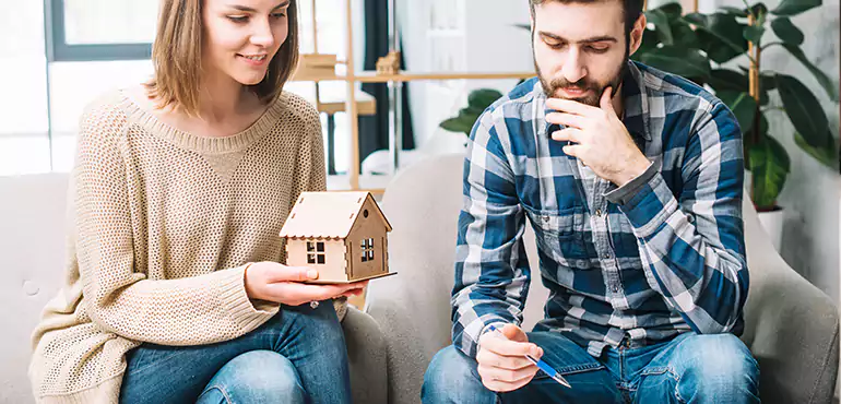 Why Homeowners Trust Indianapolis Home Buyers to Sell House With Liens in Indianapolis